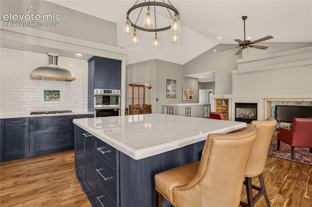 Image 14 of 46: Kitchen.