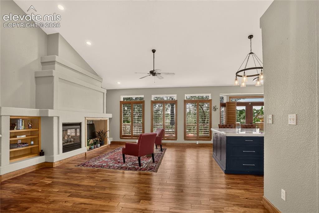 Image 8 of 46: Formal dining room.