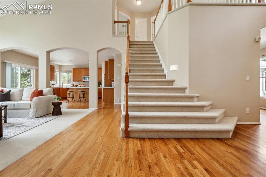 Image 11 of 49: Stairs to the Upper level loft & bedrooms
