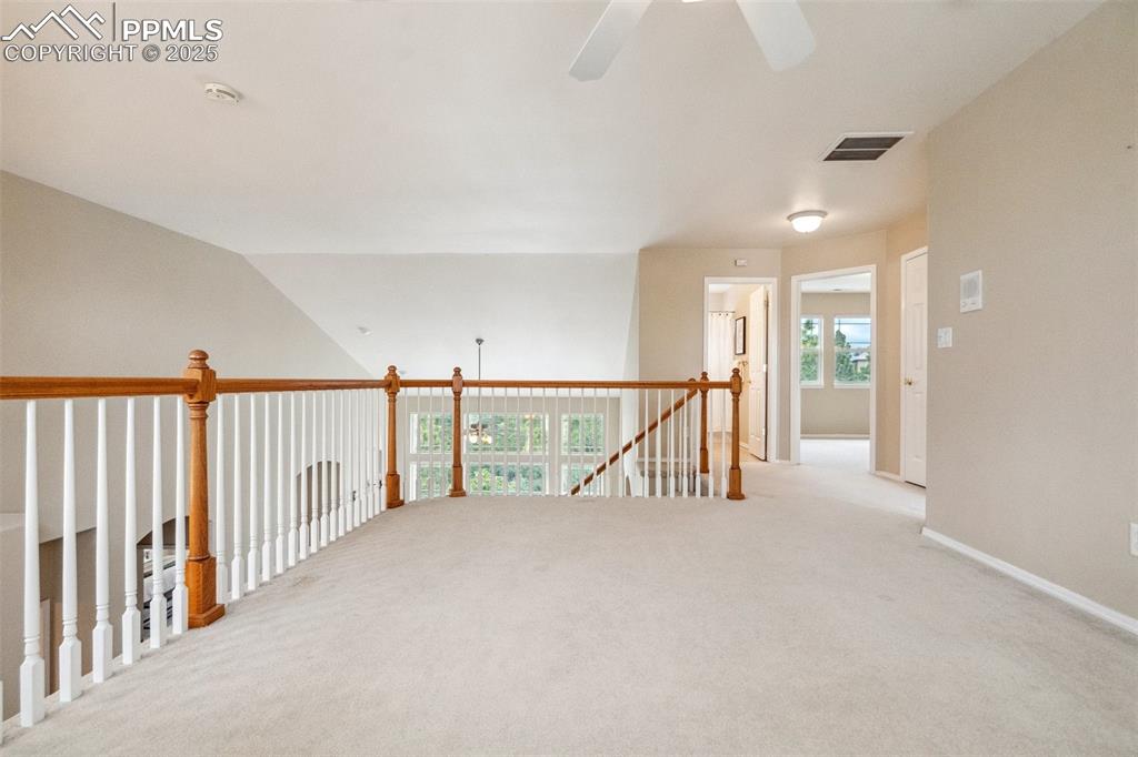 Image 36 of 49: Upper Level Loft