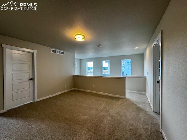 Image 13 of 14: Loft