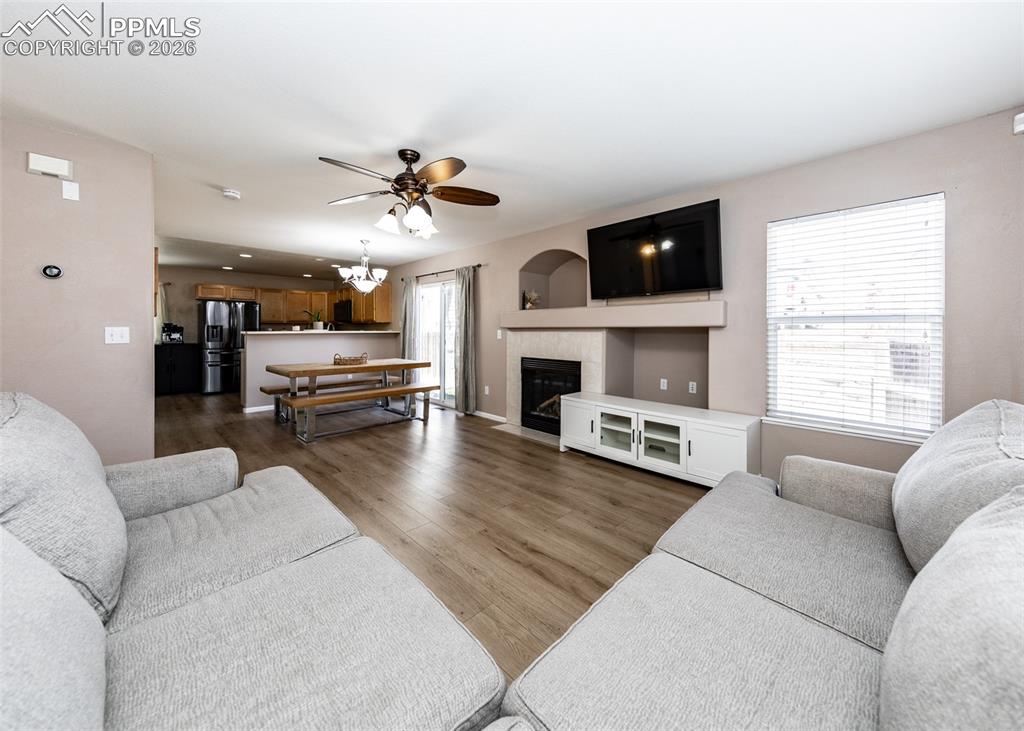 Image 11 of 40: Living Room