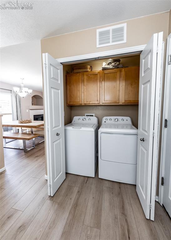 Image 18 of 40: Laundry