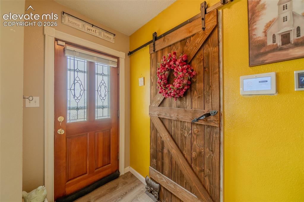 Image 15 of 46: Entry