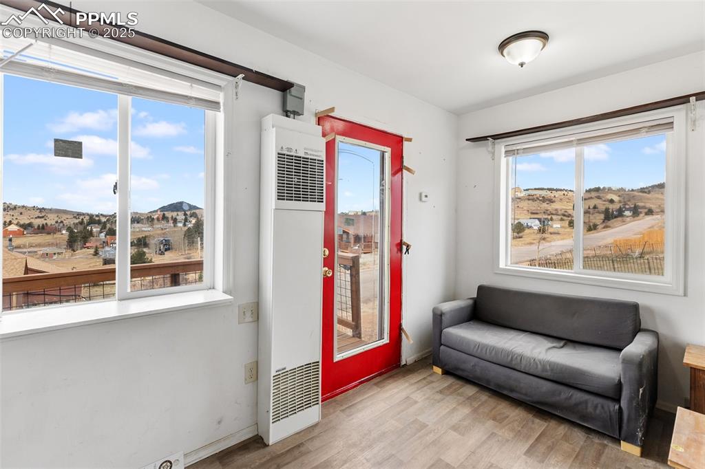 Image 9 of 23: Living Room