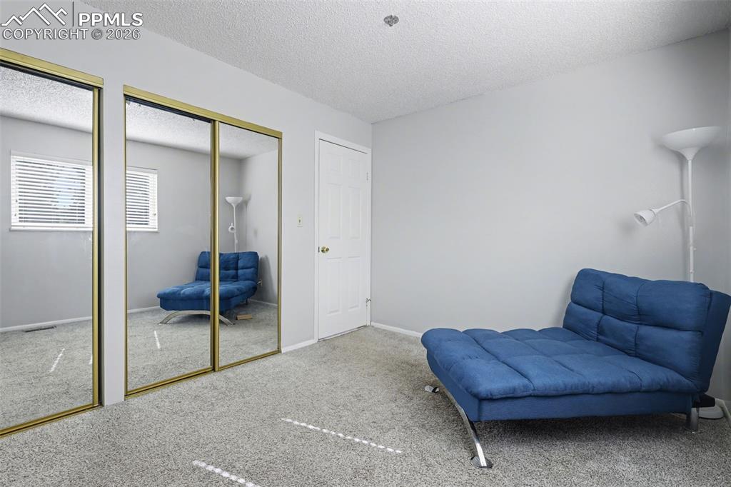 Image 17 of 33: Bedroom