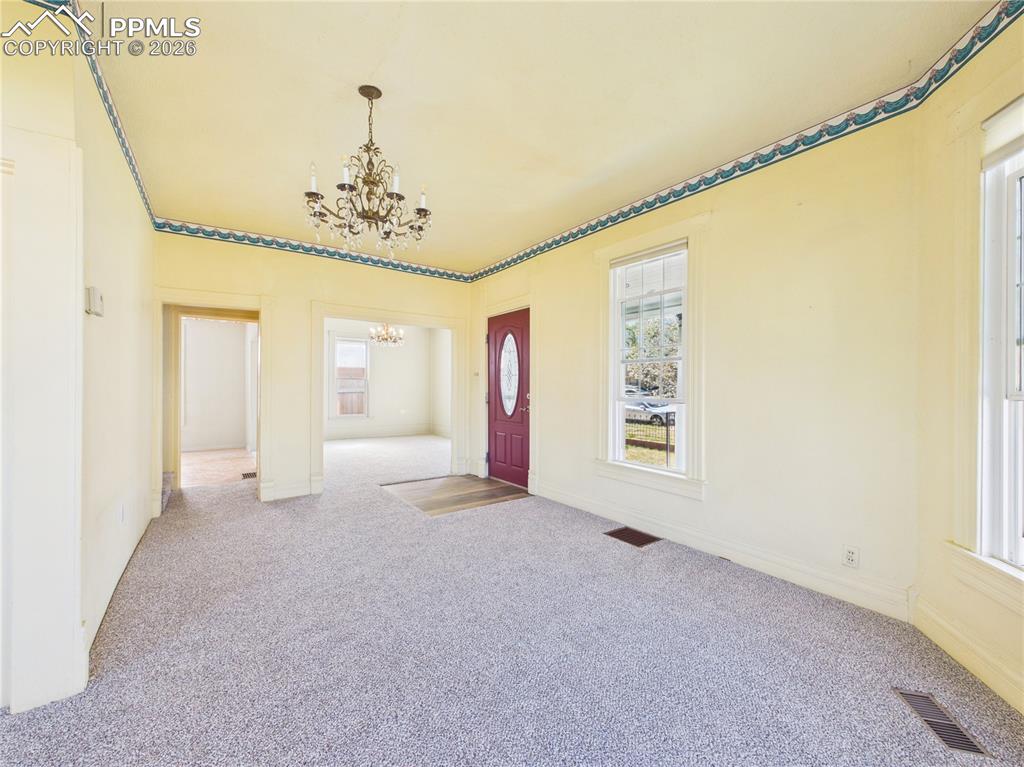 Image 8 of 42: Entry