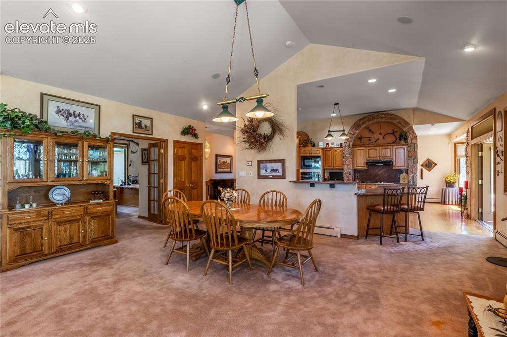 Image 10 of 48: Dining Area