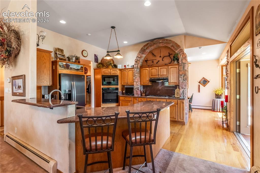 Image 11 of 48: Kitchen