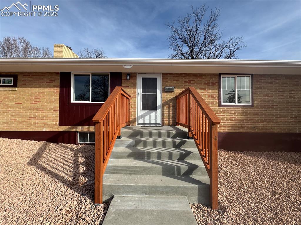 Image 2 of 35: Entry