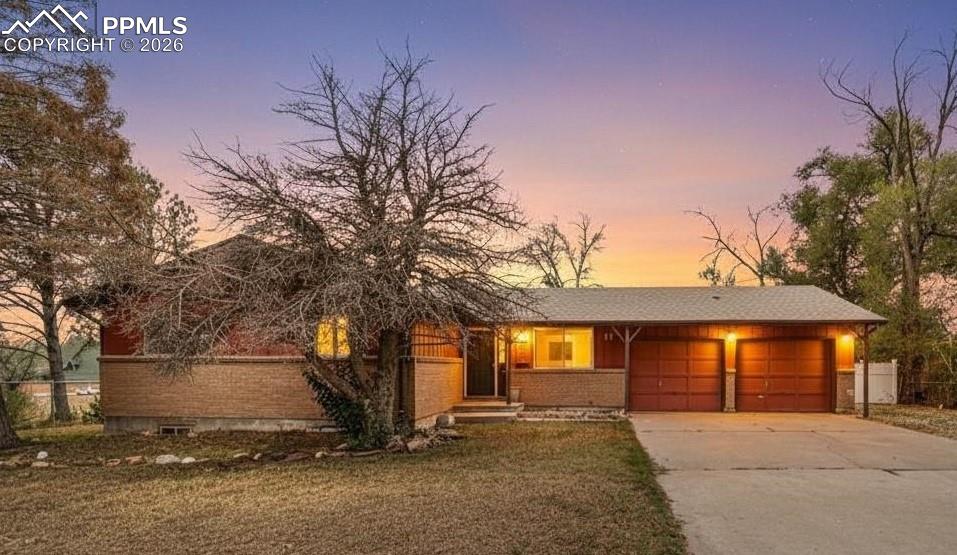 Image 1 of 29: Front of Structure