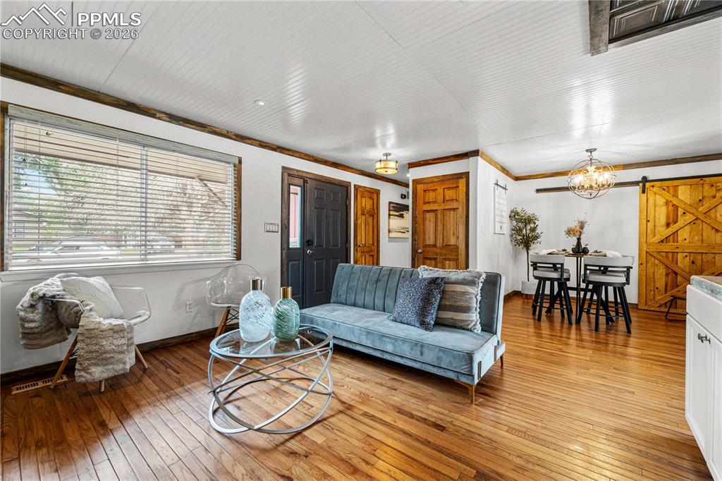 Image 6 of 29: Living Room