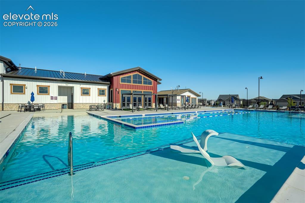 Image 44 of 50: Pool