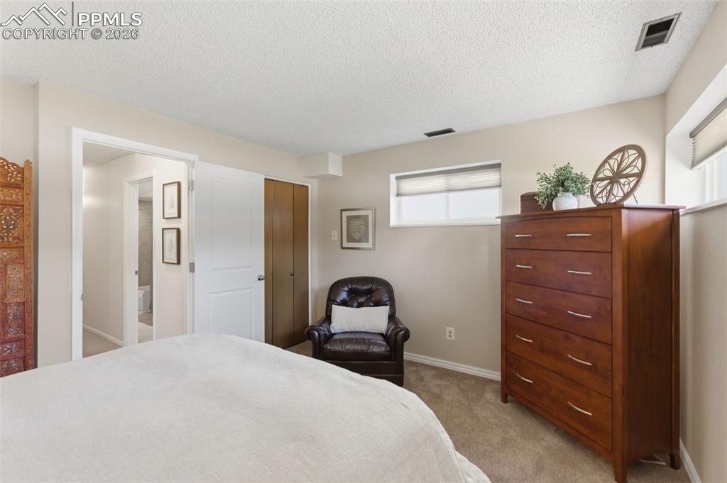 Image 24 of 50: Bedroom