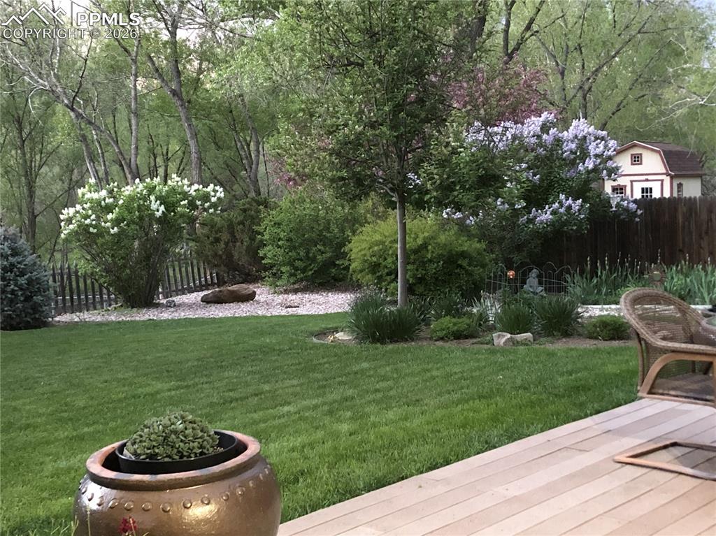 Image 37 of 50: Gorgeous Lush Landscaping