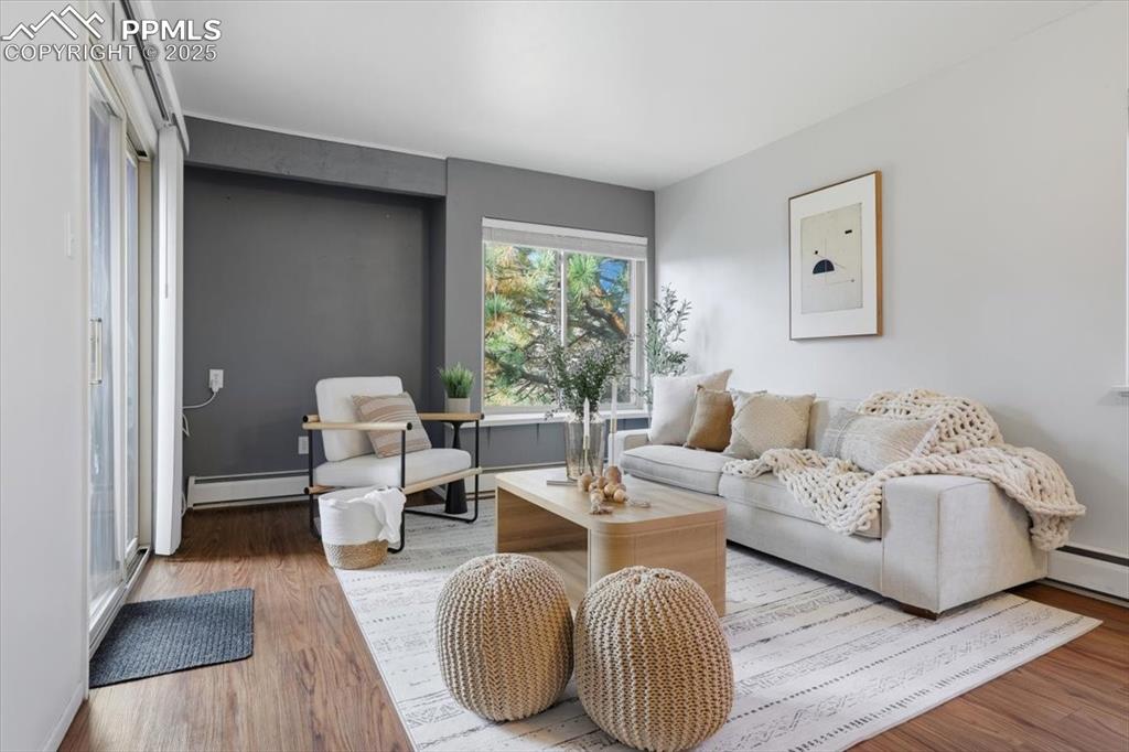 Image 2 of 20: Living Room