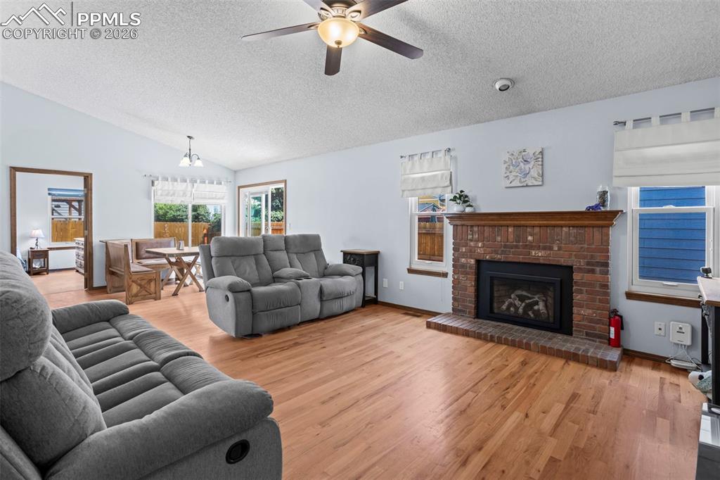 Image 7 of 26: Newer gas fireplace