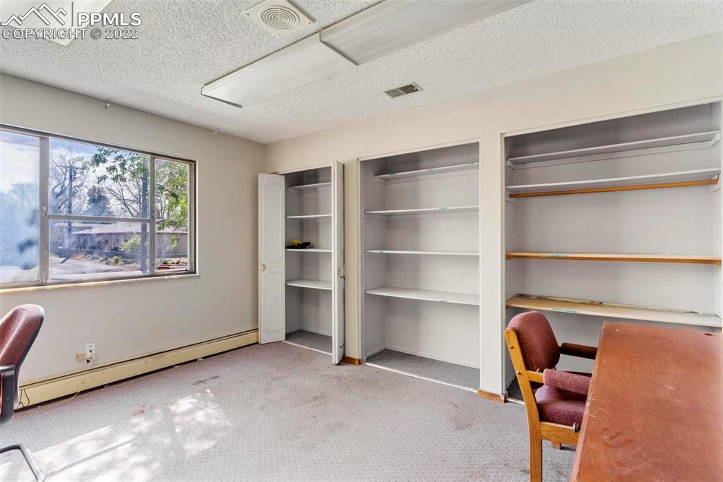 Listing 8640223, Image 13 of 30