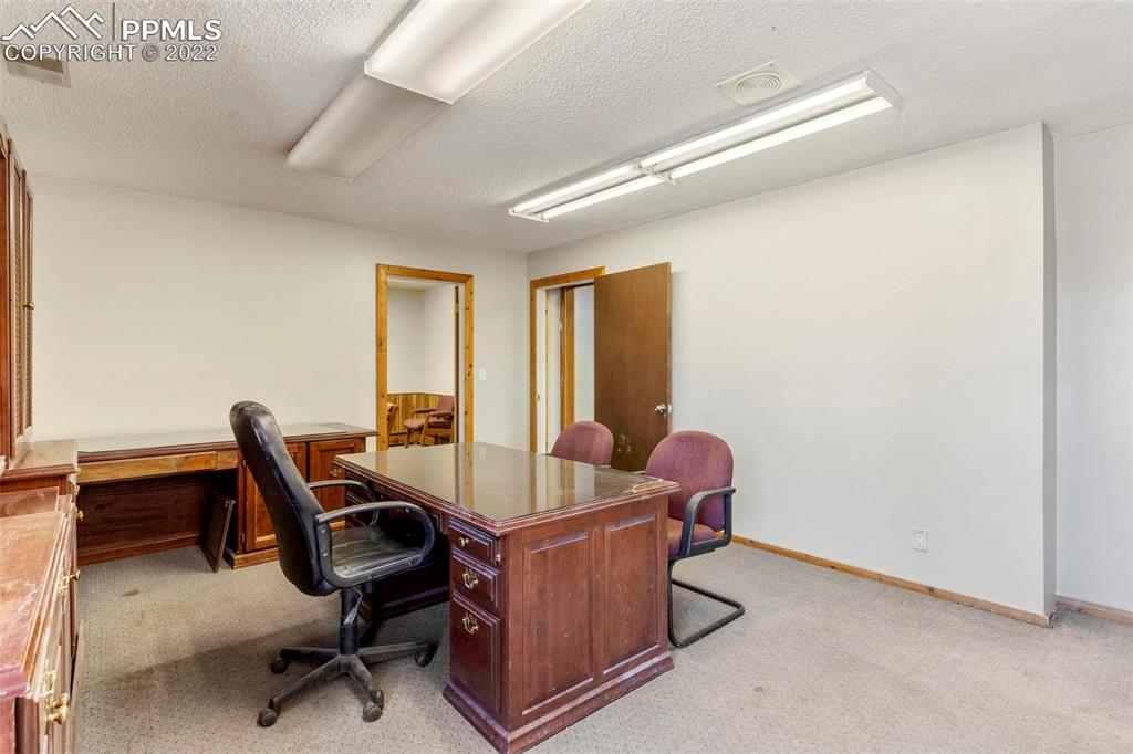 Listing 8640223, Image 28 of 30