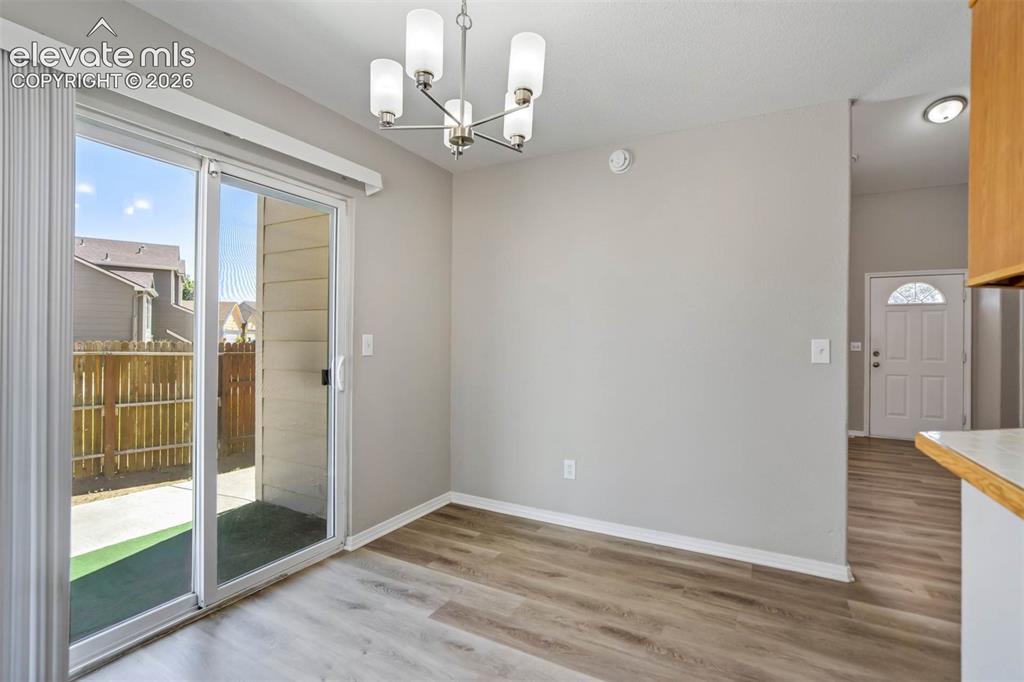 Image 11 of 41: Dining Area