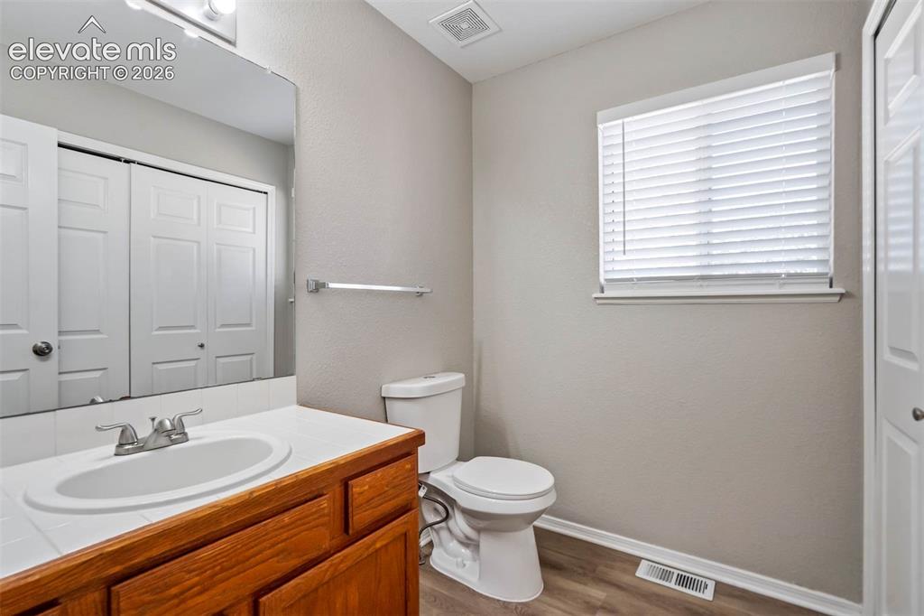 Image 12 of 41: Bathroom