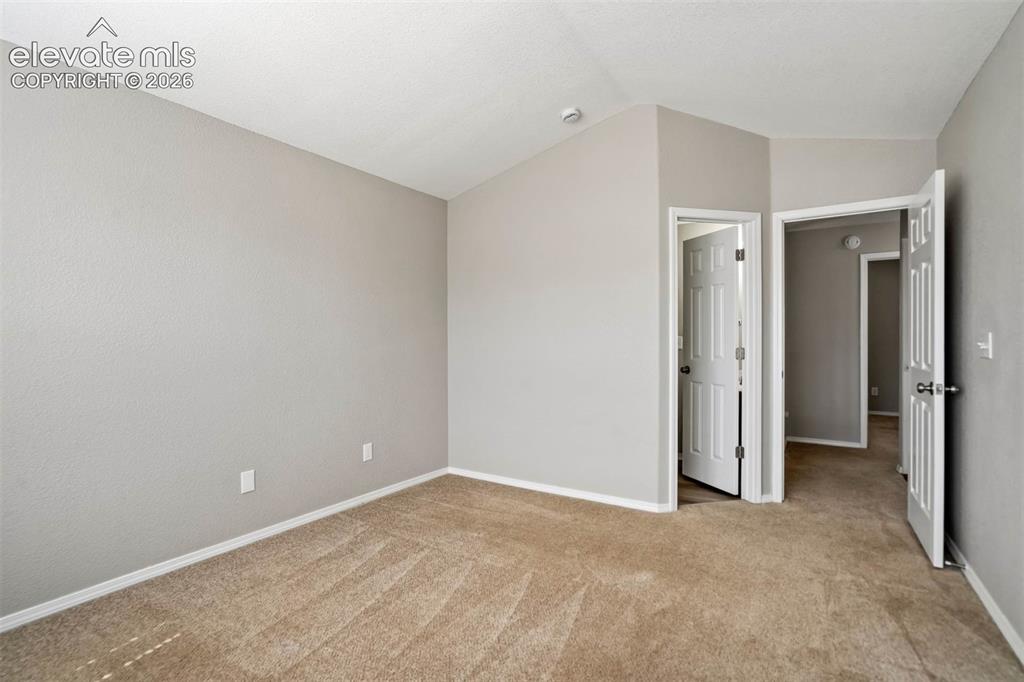 Image 16 of 41: Bedroom