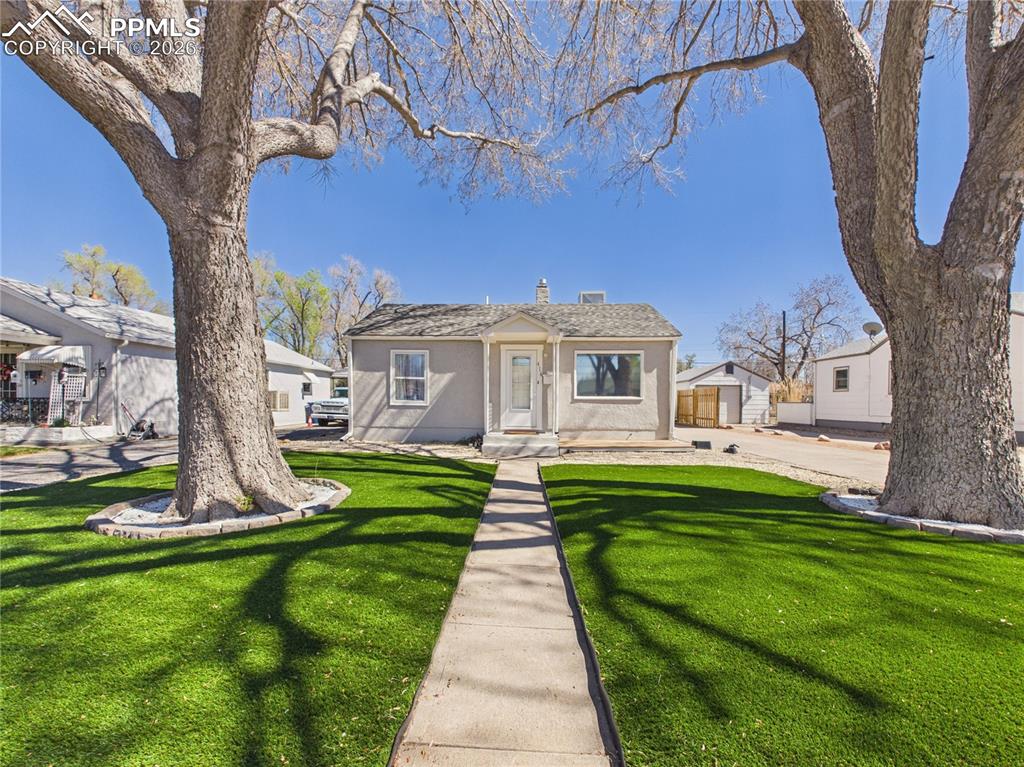 Image 1 of 40: Front of Structure