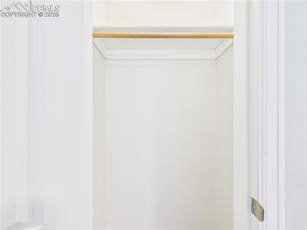 Image 23 of 40: Closet