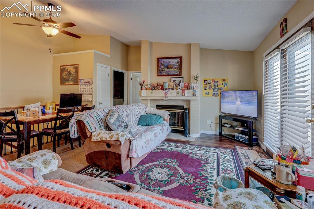 Image 2 of 24: Living Room