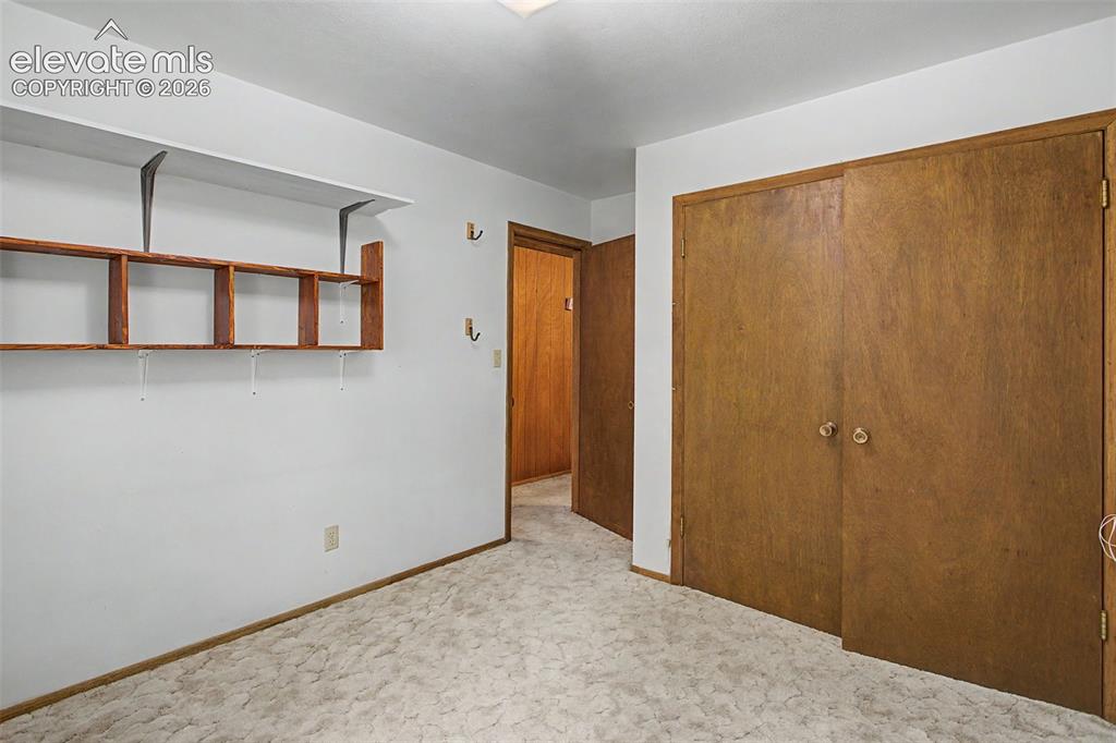 Image 17 of 33: Bedroom