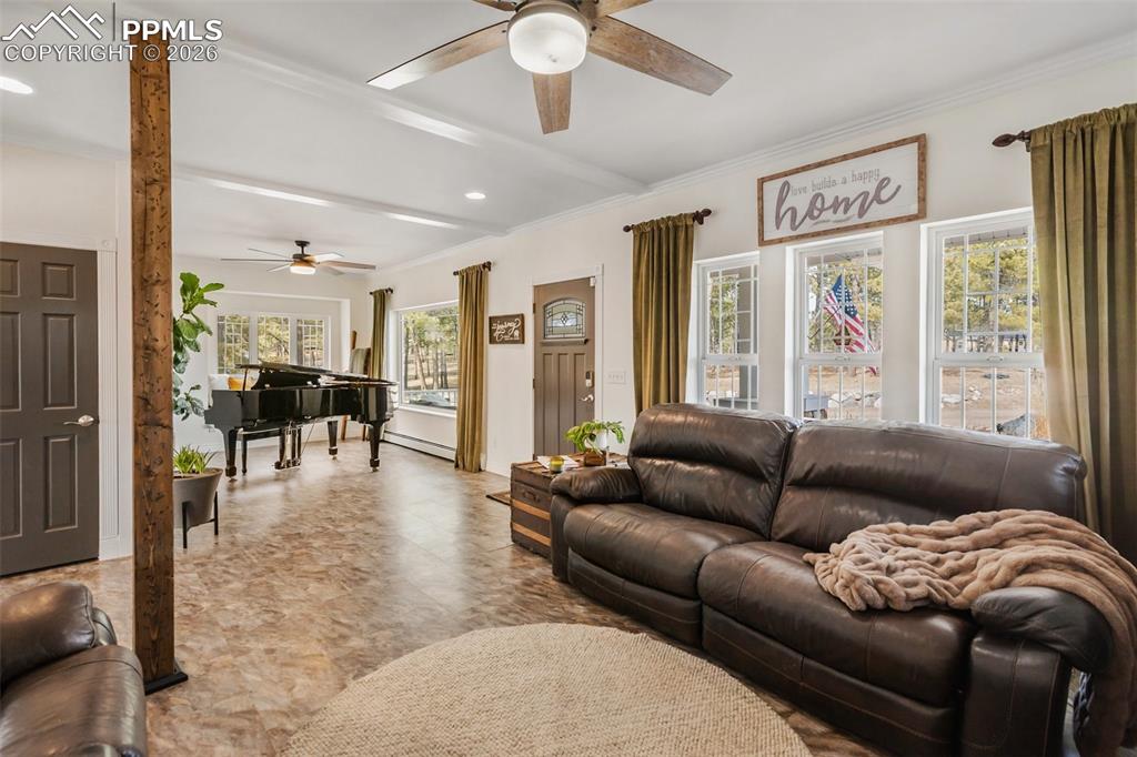 Image 9 of 50: Living Room