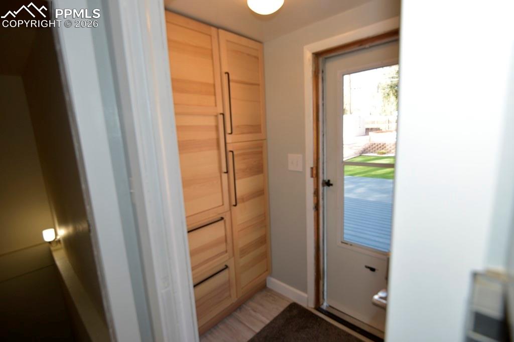 Image 9 of 41: adjacent to kitchen