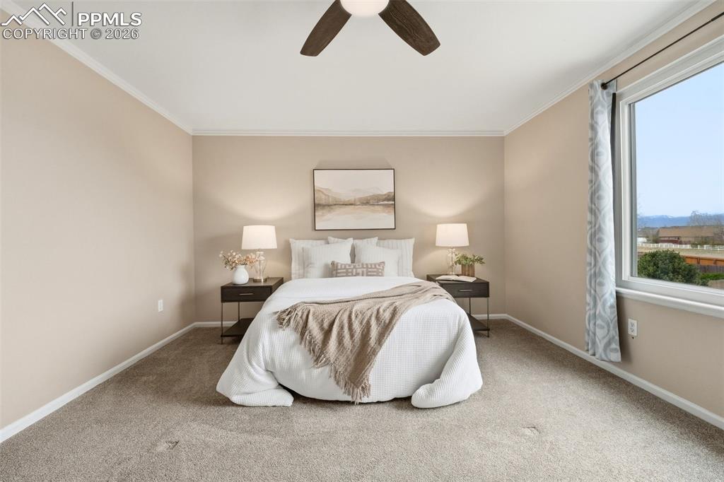 Image 19 of 42: Bedroom