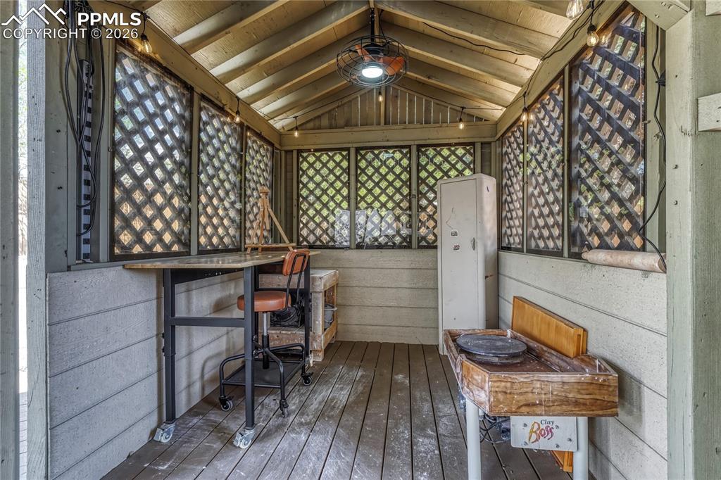 Image 26 of 34: Deck