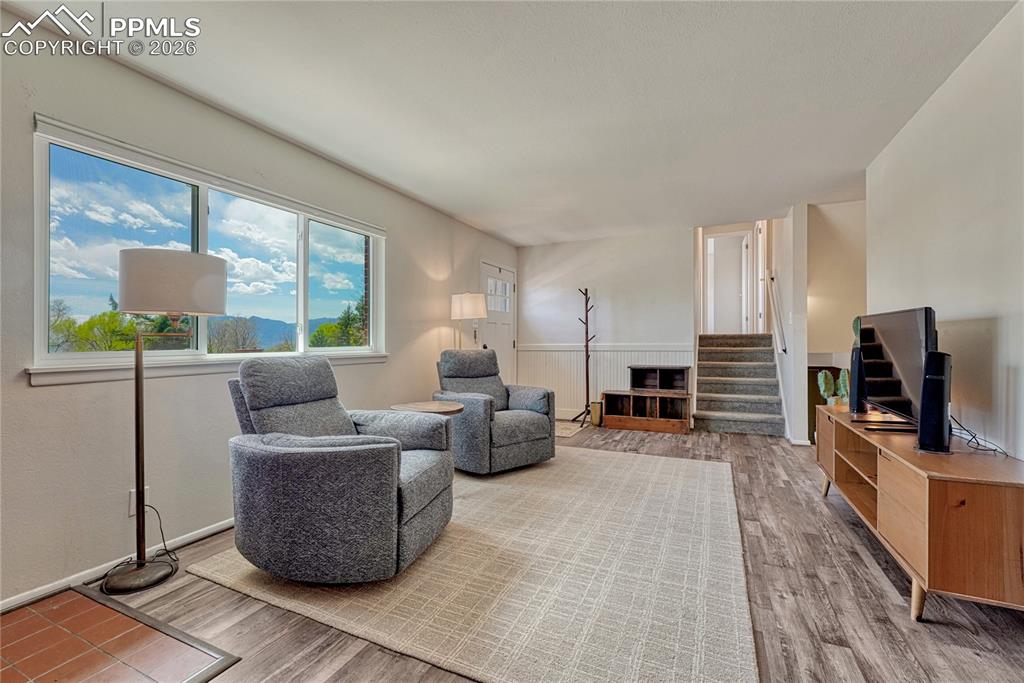 Image 9 of 34: Living Room