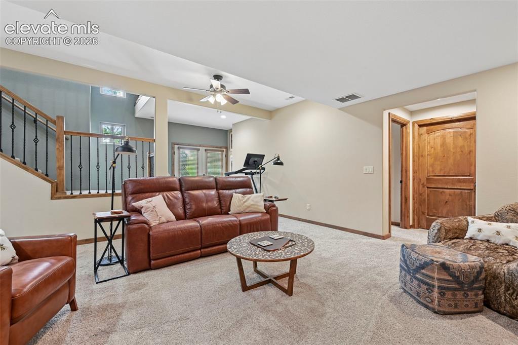 Image 24 of 48: Family Room