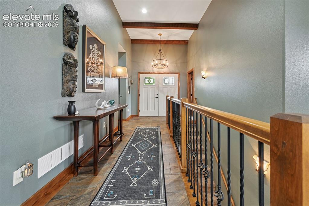 Image 6 of 48: Entry
