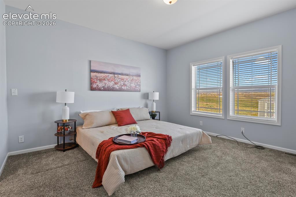 Image 18 of 44: Master Bedroom
