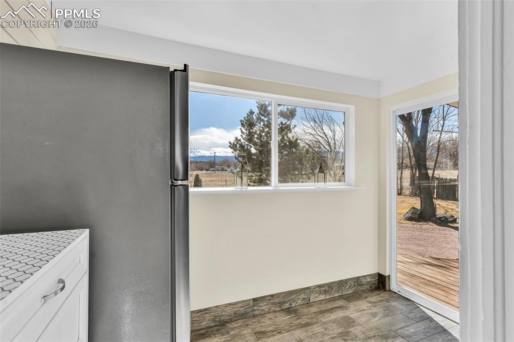 Image 29 of 50: Sun Room