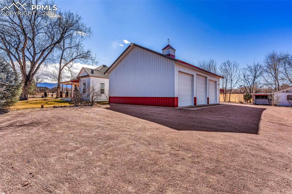 Image 38 of 50: Side of Structure