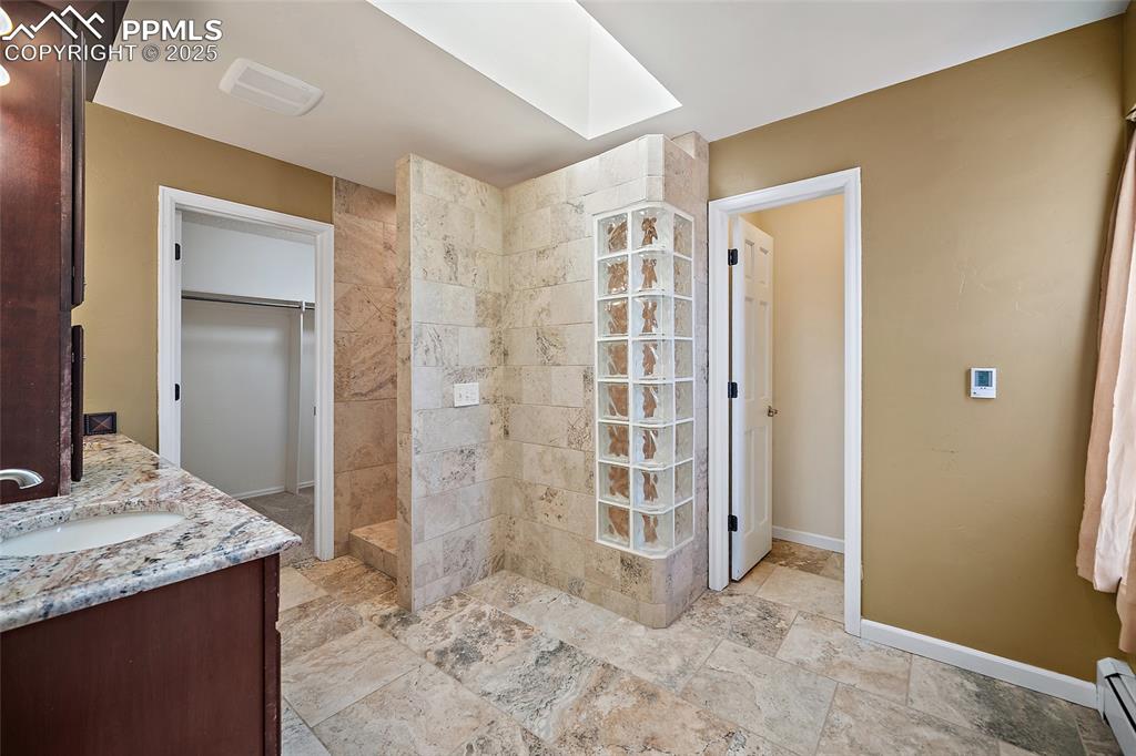 Image 22 of 50: Master Bathroom