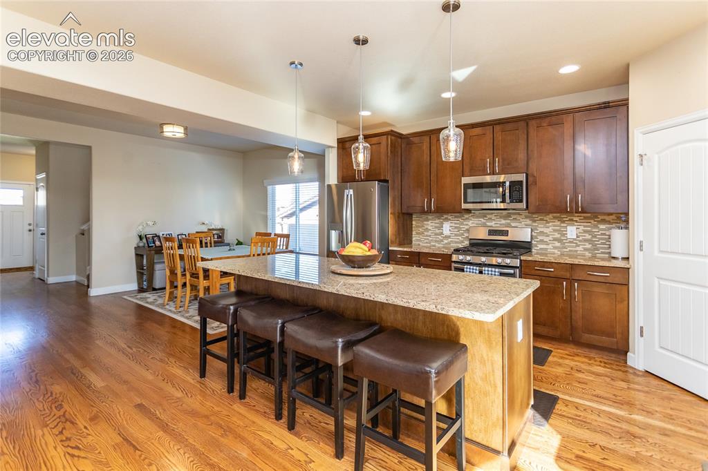 Image 8 of 46: Kitchen