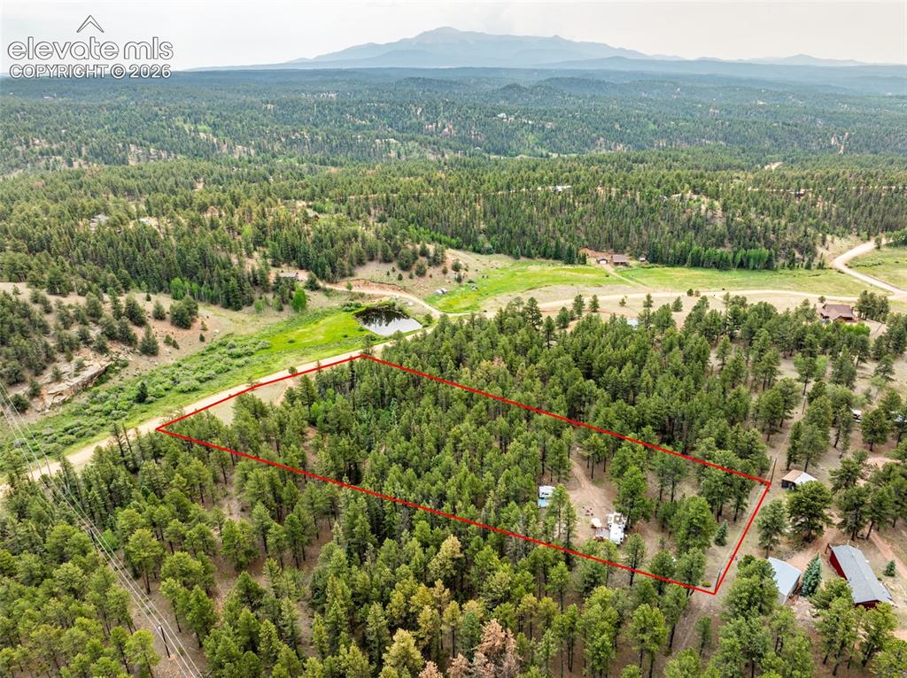 Image 21 of 21: Property Lines are approximate and not a survey