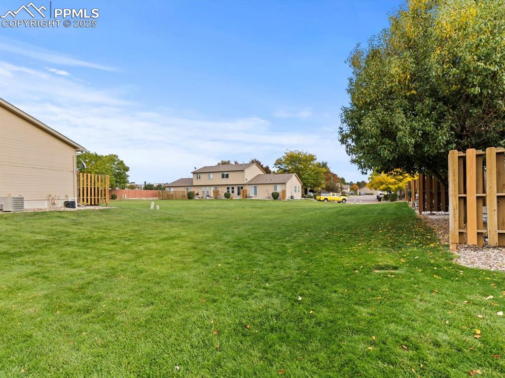 Image 27 of 30: Open space across the street