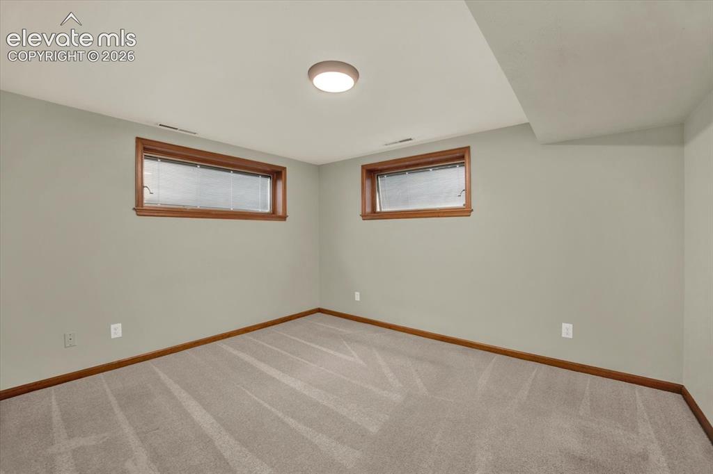 Image 24 of 45: Family Room