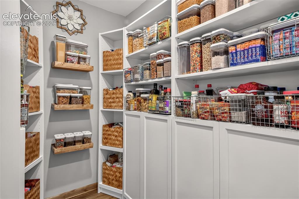Image 10 of 50: Pantry