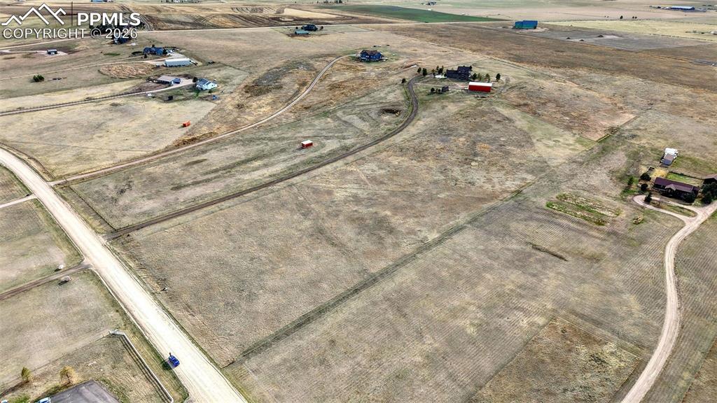 Image 3 of 12: Property Lines
are approximate and not a survey”