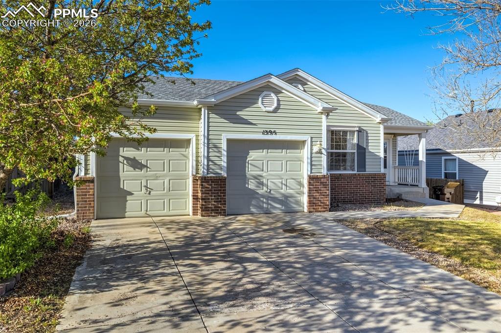 Image 2 of 34: Front of Structure