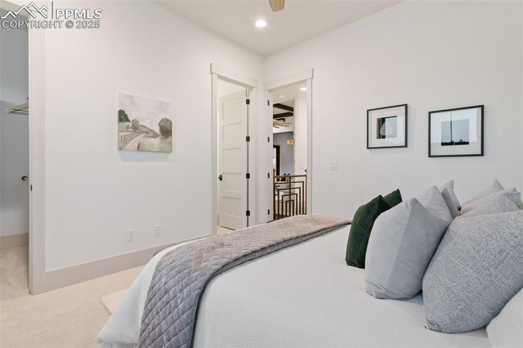 Image 28 of 50: Bedroom