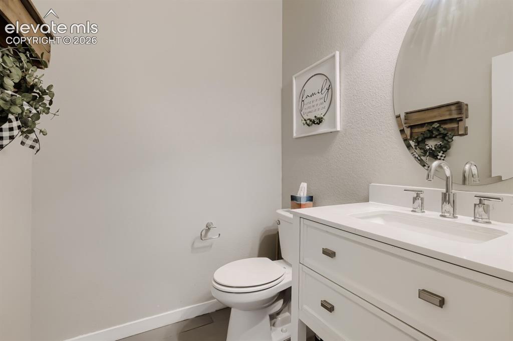 Image 13 of 48: Bathroom